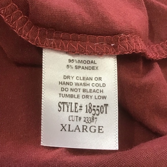 Polly Cooper Brick Red Geometric Sparkle Embellishment Tank Top, Size XL - Picture 6 of 10